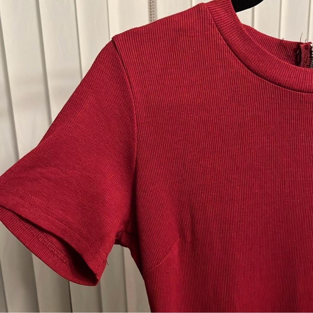 Women's Bodycon Red Ribbed
Dress - Picture 3 of 8